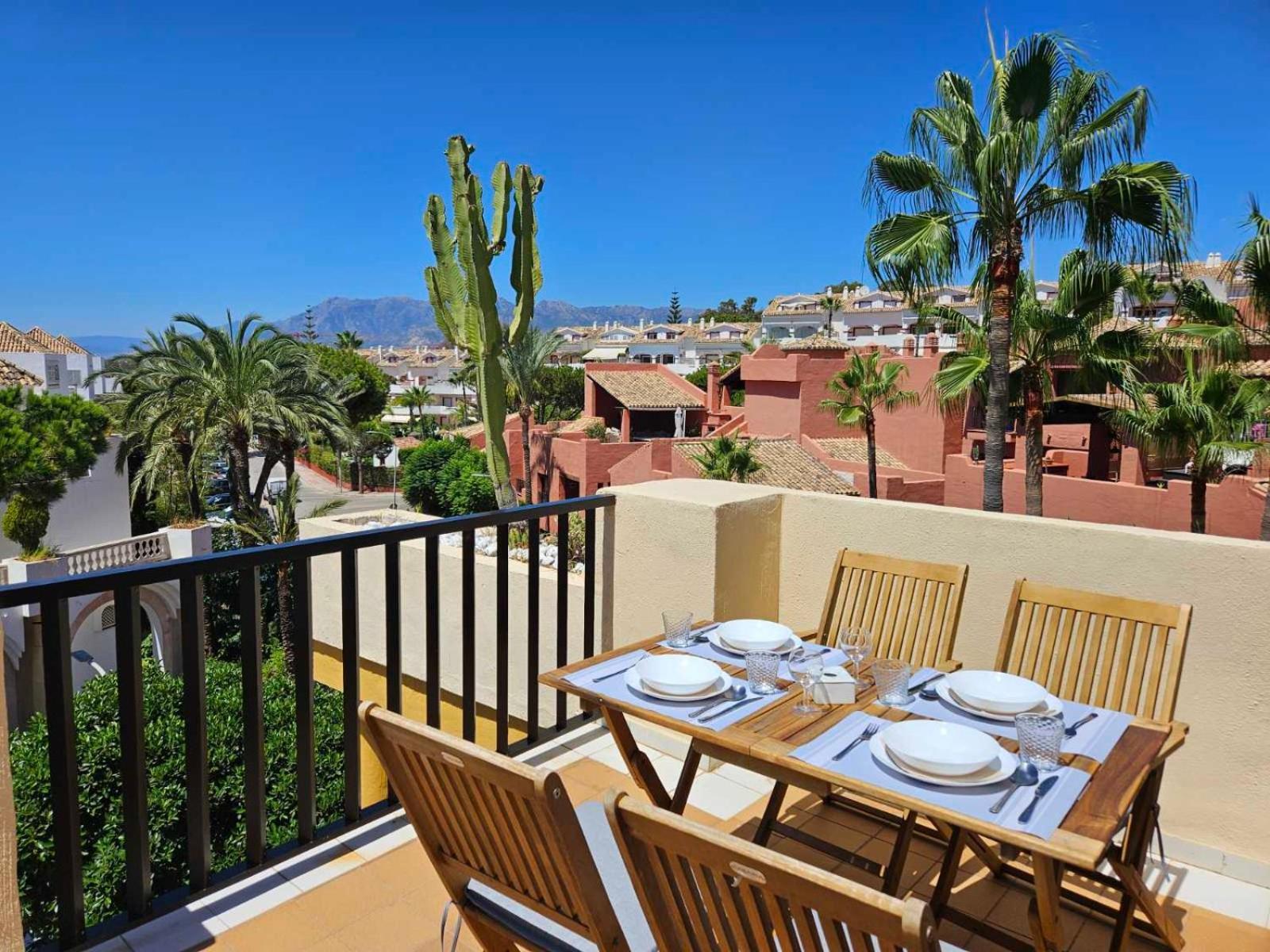 Sea View Penthouse Romana Playa Elviria Appartamento