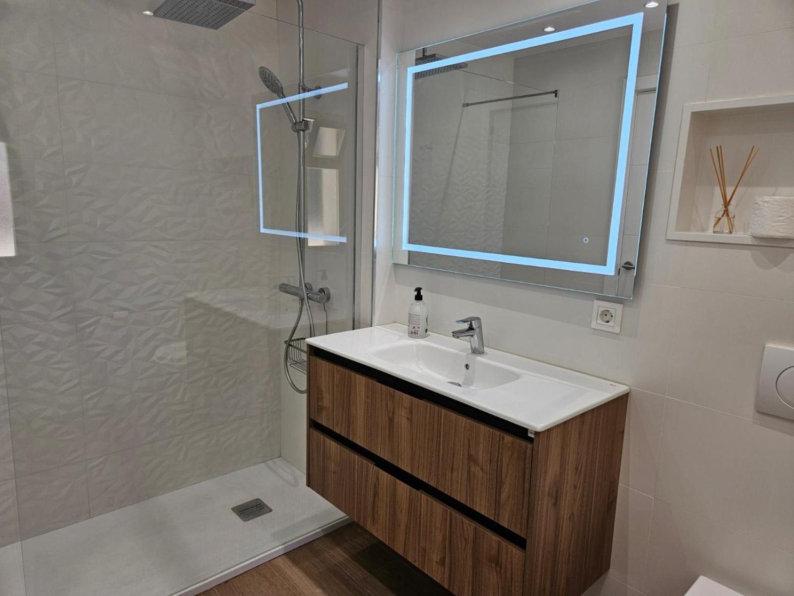 Sea View Penthouse Romana Playa Elviria Appartamento *